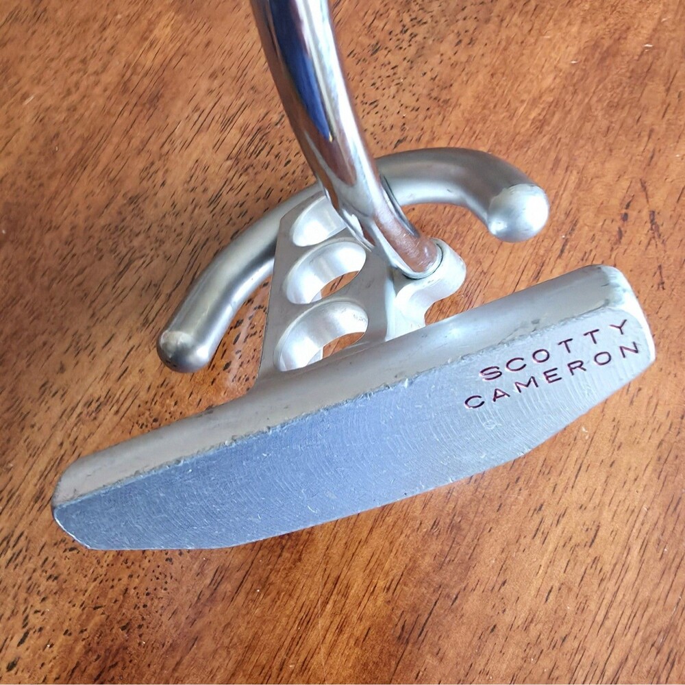 Titleist Scotty Cameron 35" Futura Putter RH Mallet Golf Club Steel Shaft Pride